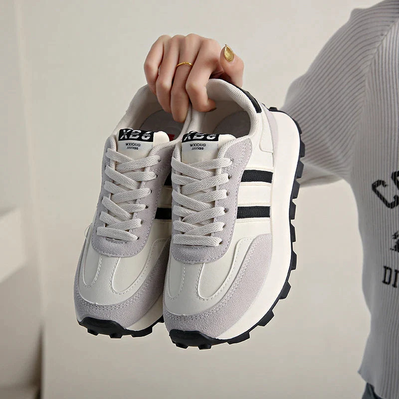 Vogue Turnschuhe mit leichter Sohle