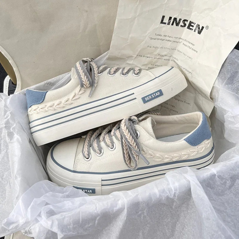 Turnschuhe aus Segeltuch - DeFlorance™
